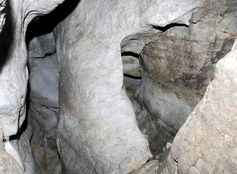 Пещера Казачий стан