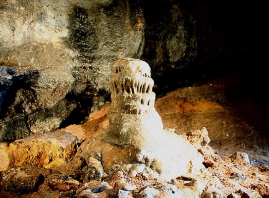 Кушкулакская пещера
